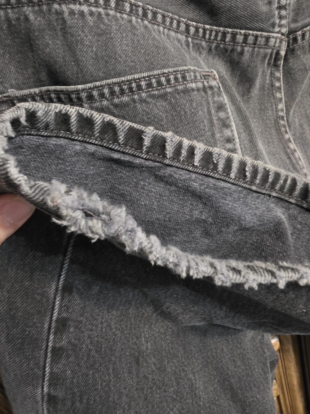Levi's Black Straight Men’s Jeans - Classic Five-Pocket Denim - Picture 7 of 12